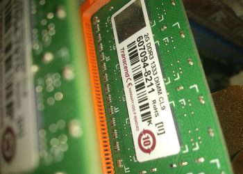 שרתים וירטואליים מול שרתים פיזיים: מה צריך לדעת לפני הבחירה?