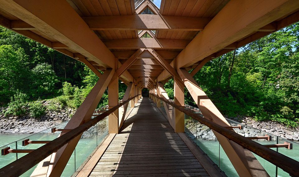 ביטול נעילת הכוח של תוכניות האירוח הייעודיות של interserver